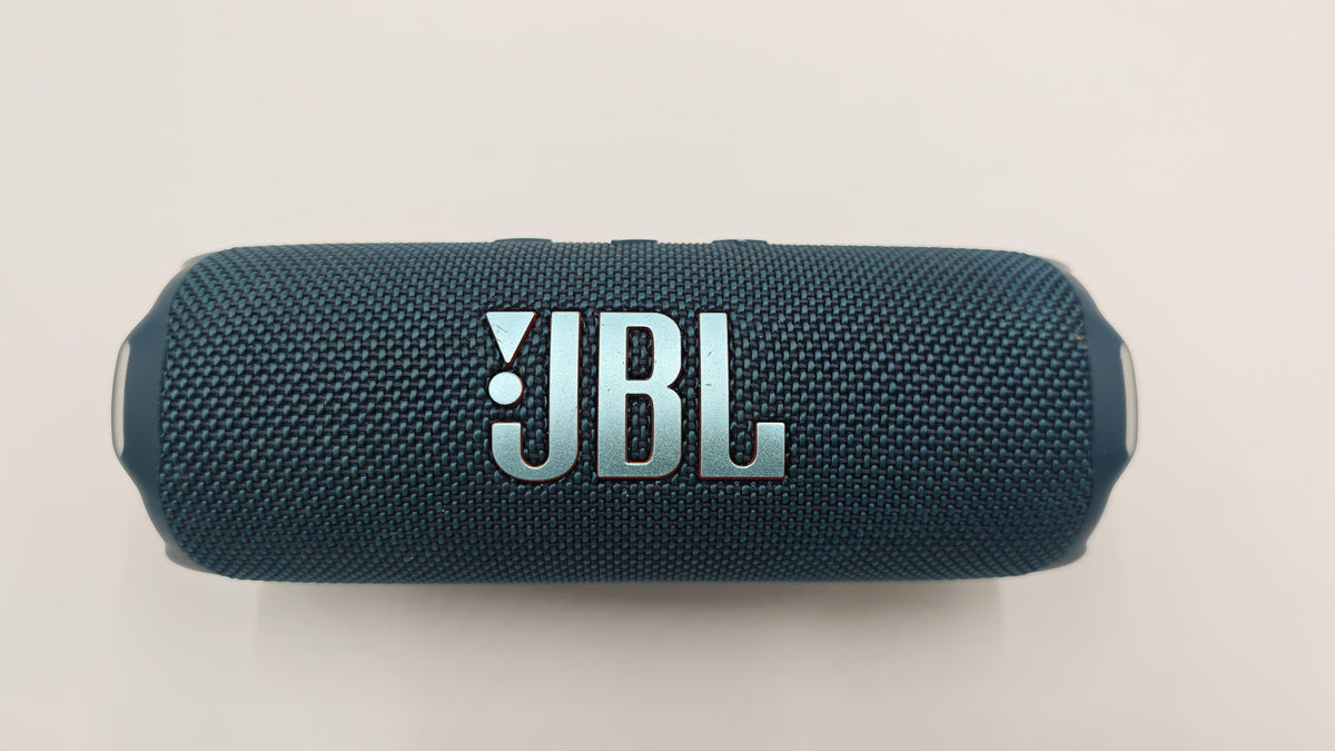 JBL Flip 7 hordozható Bluetooth hangszóró, vízálló (kék)