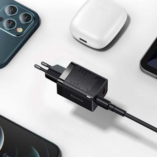 Baseus Super Si Pro mini gyorstöltő utazáshoz, USB-C + USB-A, PD 3.0, QC 3.0, 30W, EU (CCSUPP-E01) (fekete)