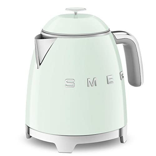 Smeg KLF05PGEU kis vízforraló 0.8 L (pasztell zöld)
