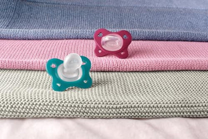 Chicco Gommotto Dual Soft szilikon cumi 16-36 hónap, kétszínű, 2 darabos, lány