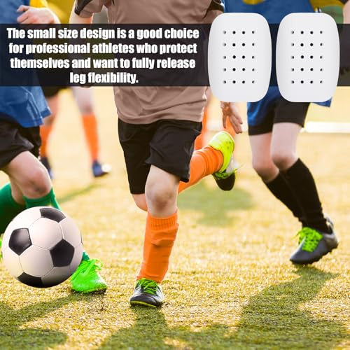 1 pár mini sípcsontvédő futball + 1 pár légáteresztő sípcsontvédő kényelmes, kis