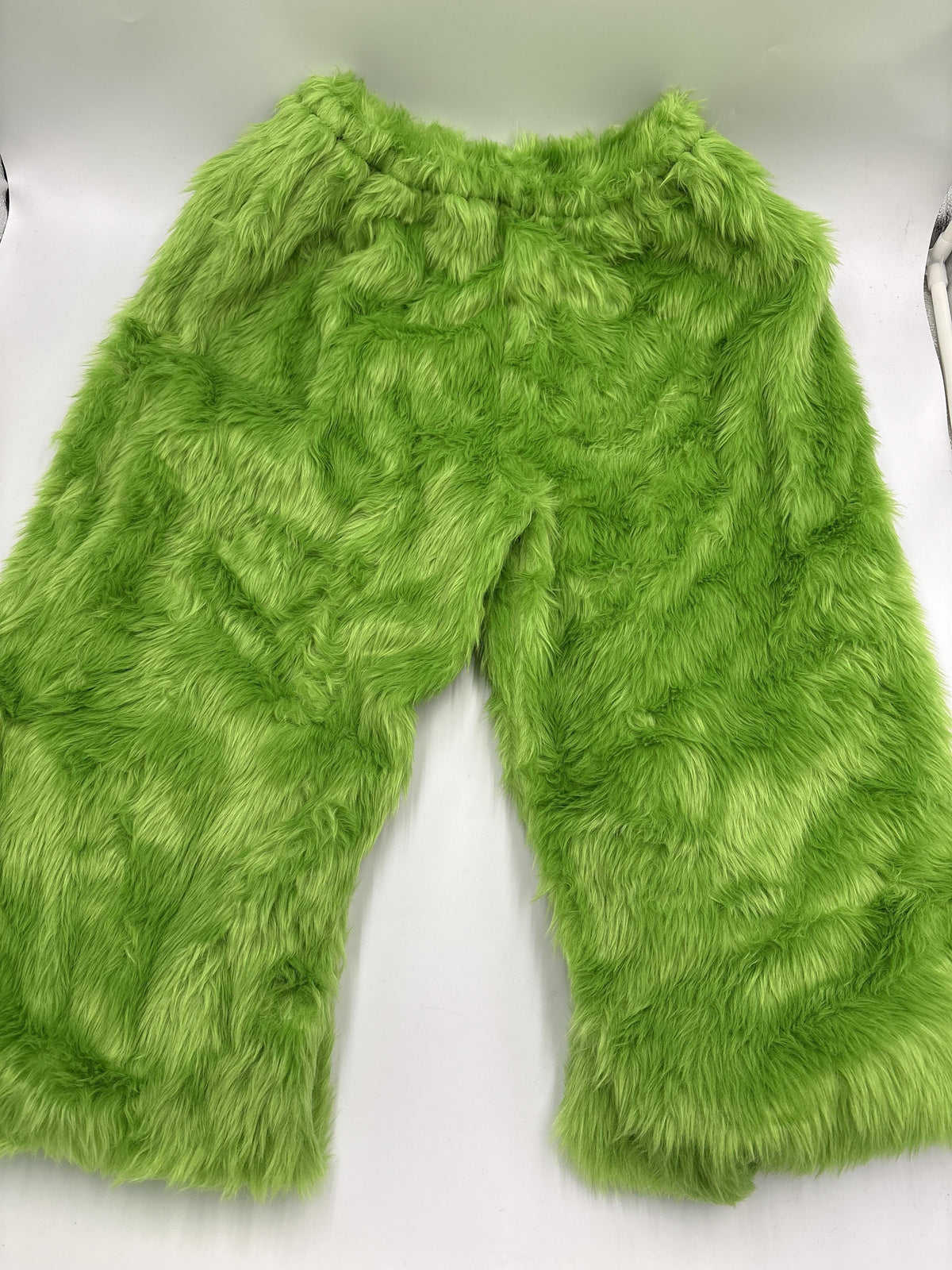 Miulruma Green Monster Grinch Costume Adult Men Women Santa Claus Suit Outfit Christmas Costume for Men Furry Green Large Monster for Christ
